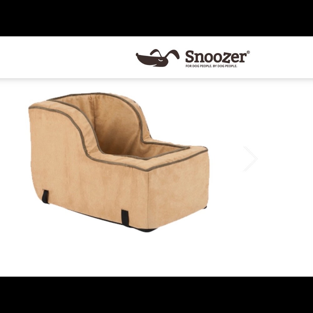 Snoozer console booster seat for dog
